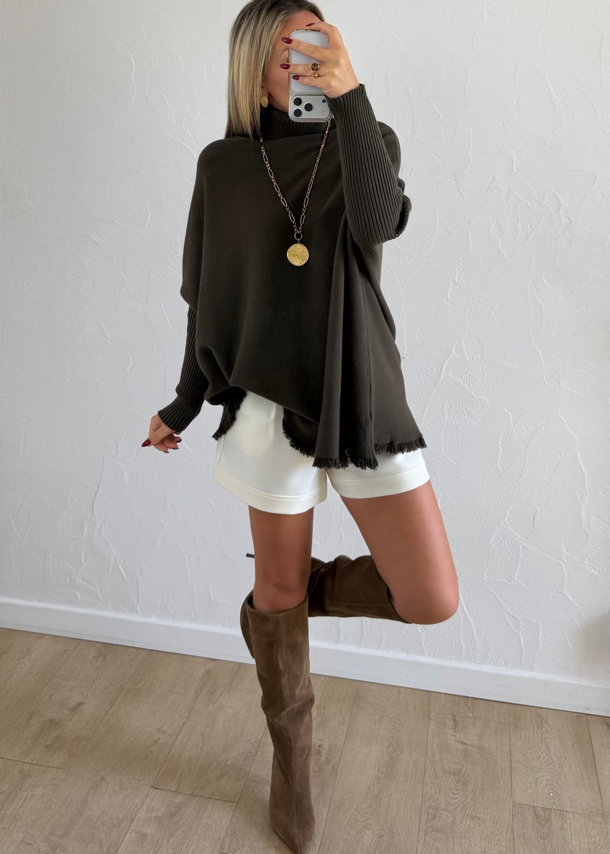 Pull Christie kaki