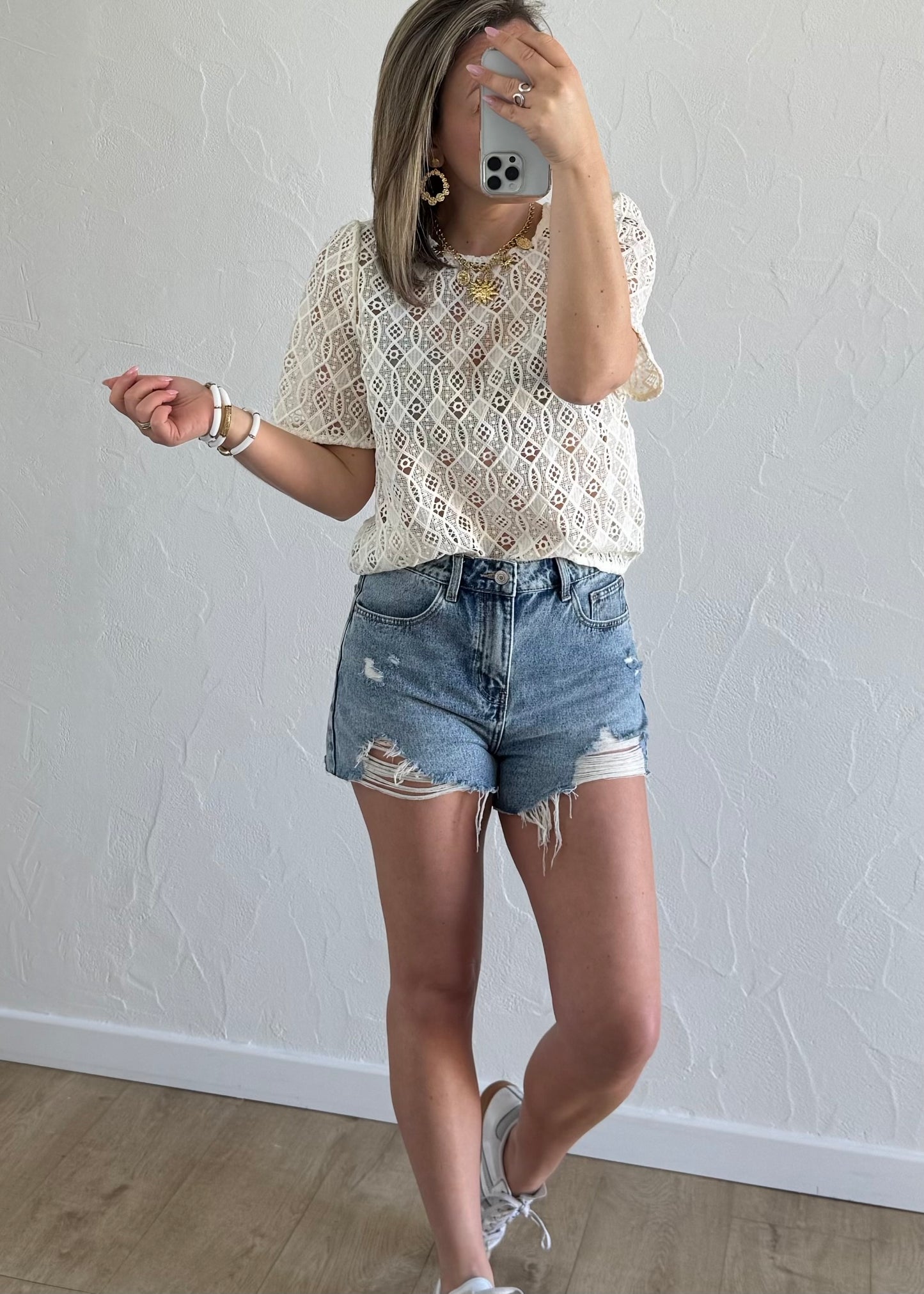 Short Lyson