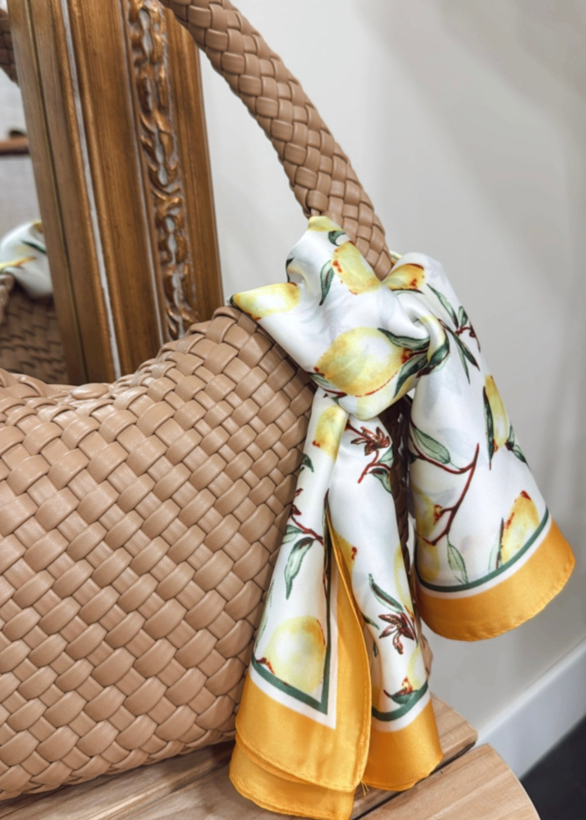 Foulard citron đ