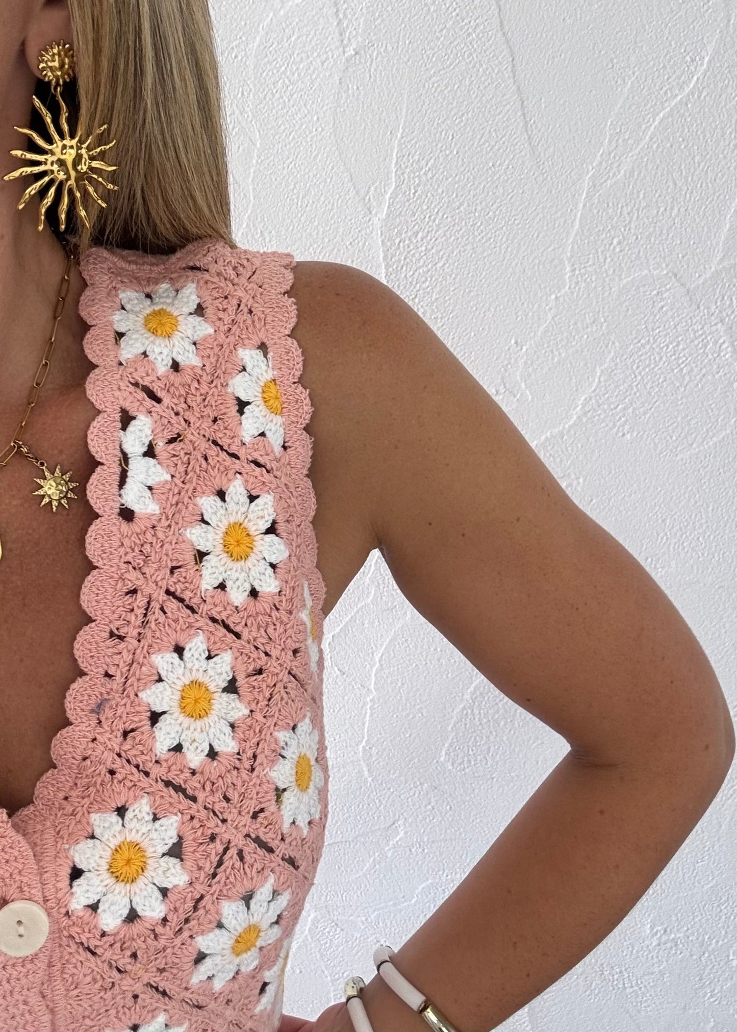 Top en crochet rose
