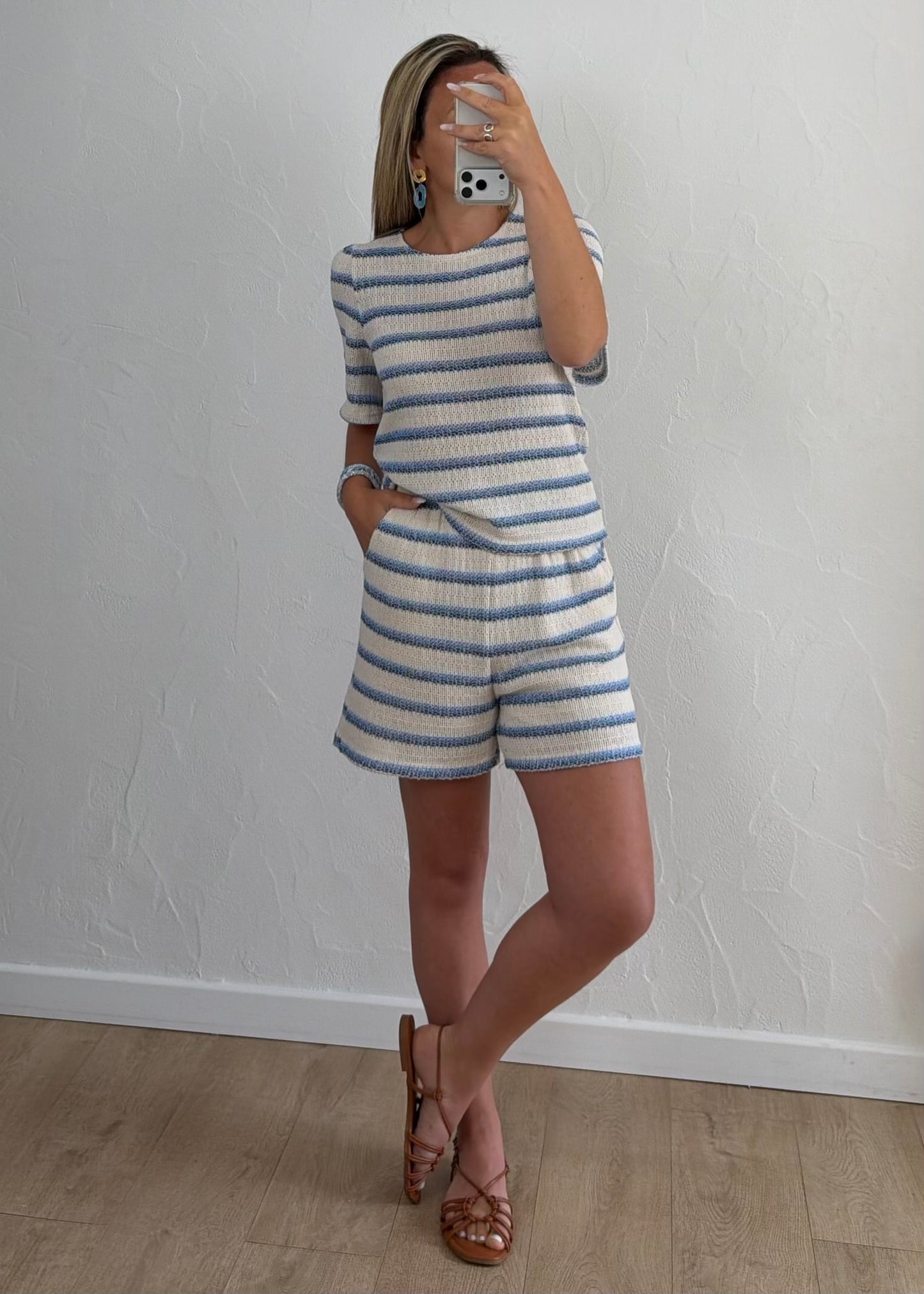 Short MAE Bleu