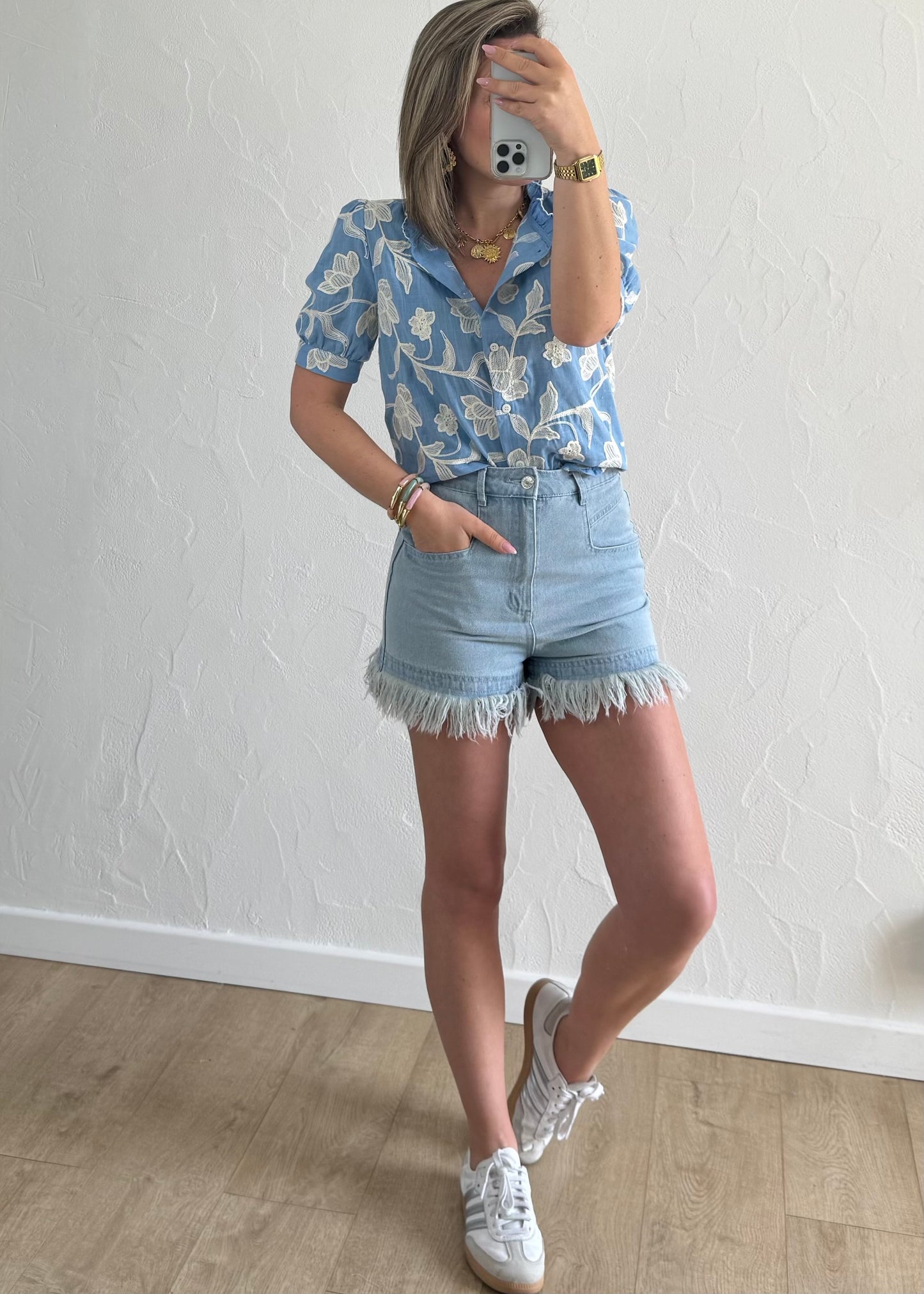 Short Lucie