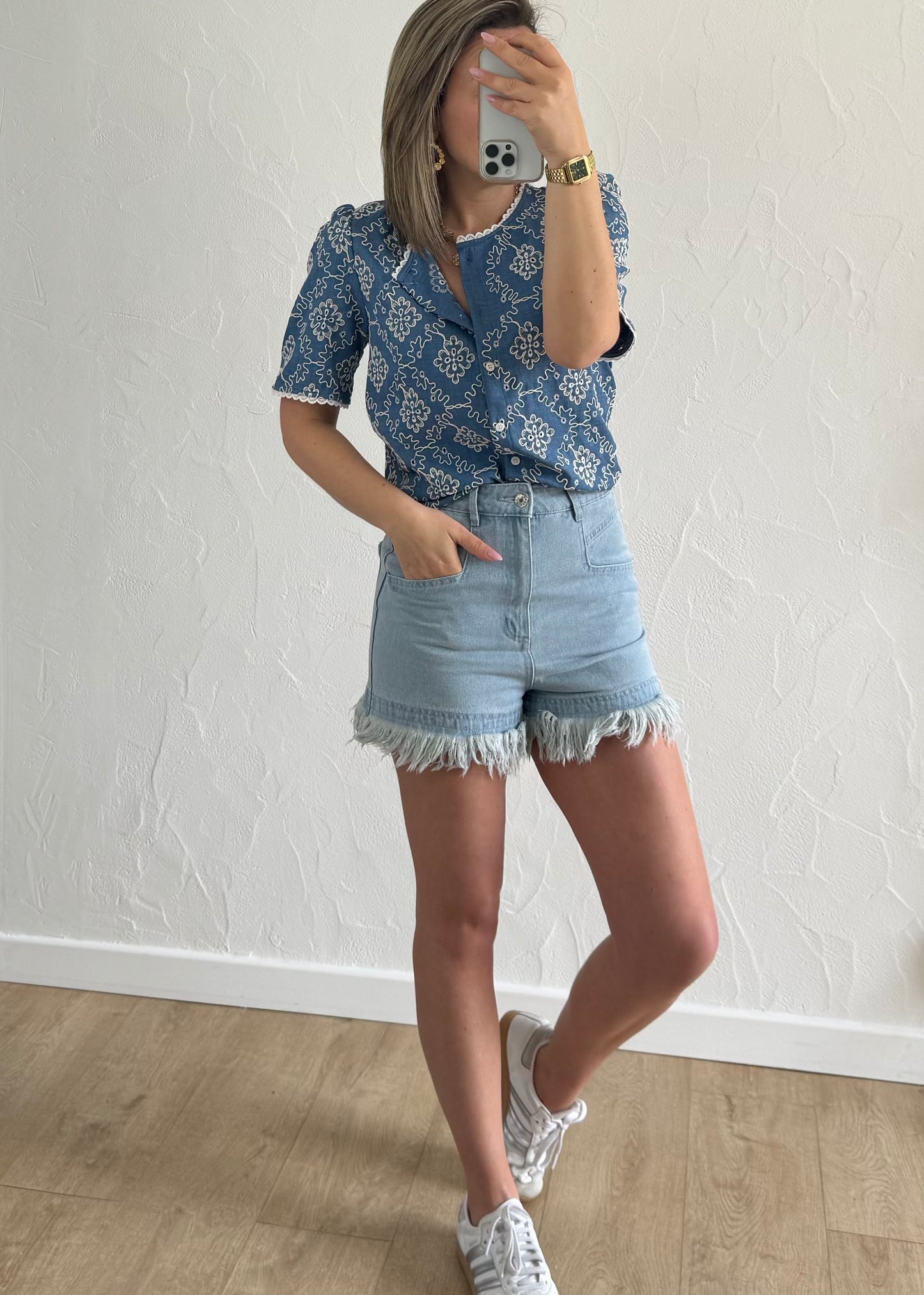 Short Lucie