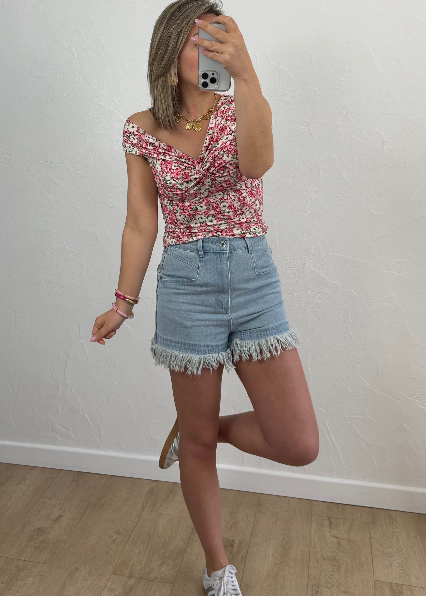 Haut Nina