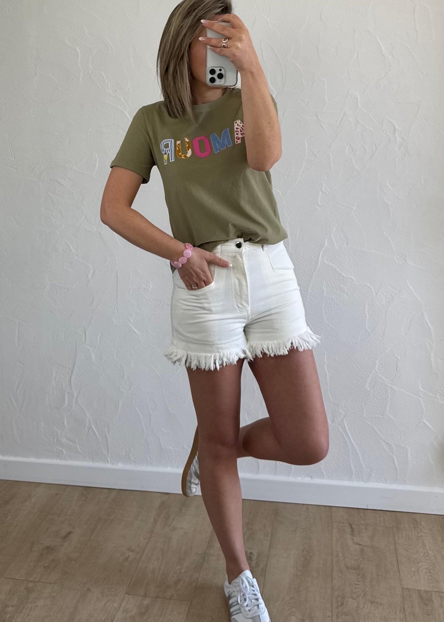 T-shirt « AMOUR » kaki