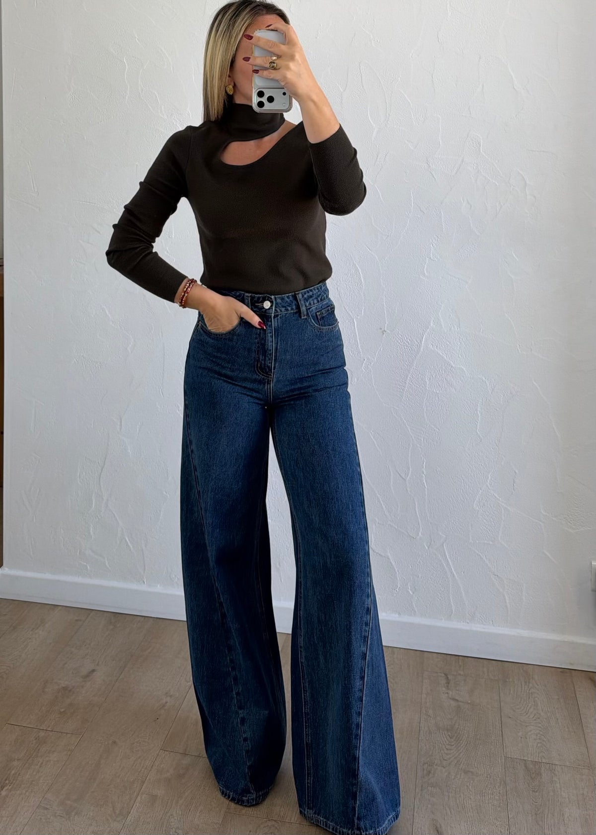 Pull Gabrielle kaki