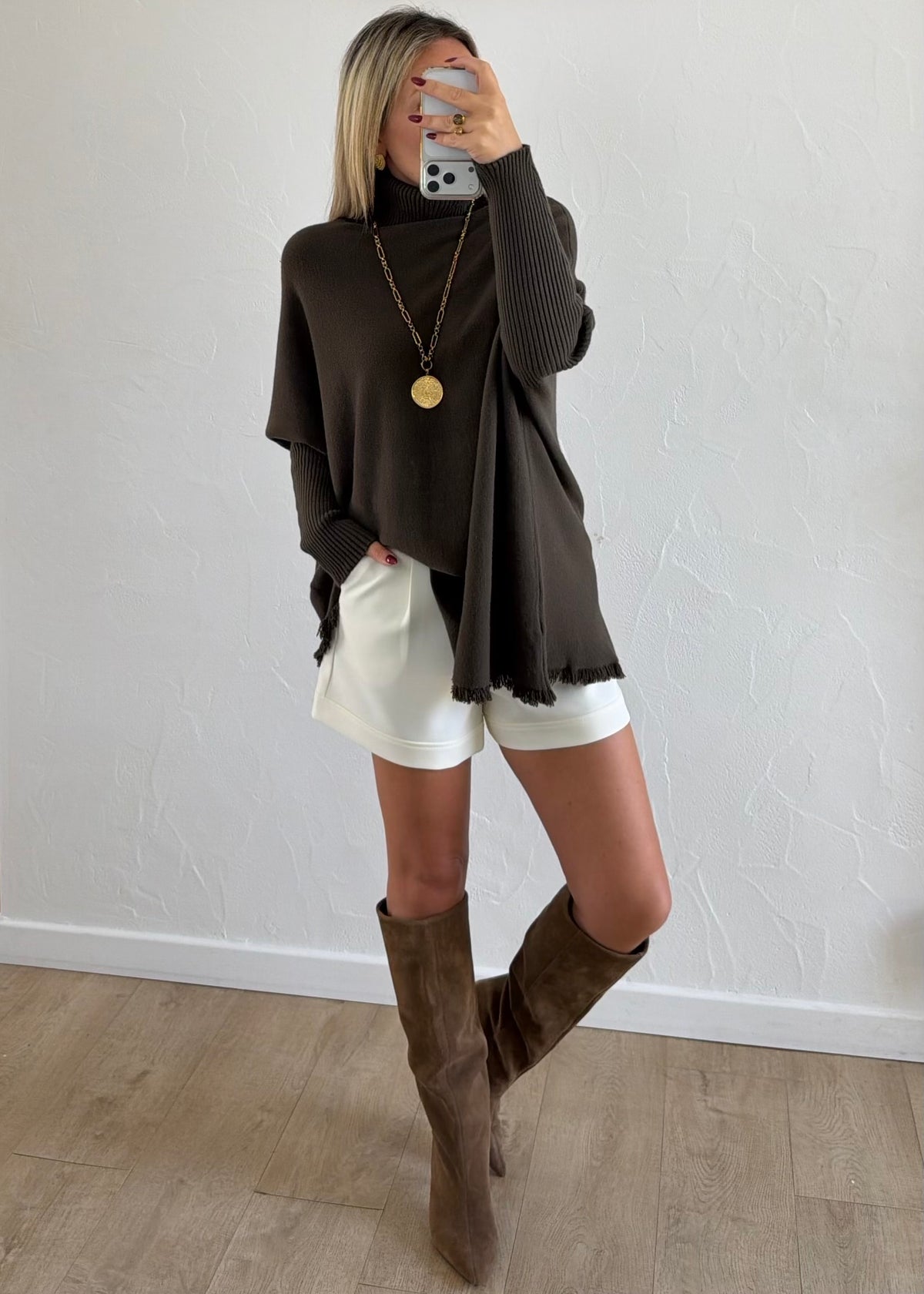 Pull Christie kaki