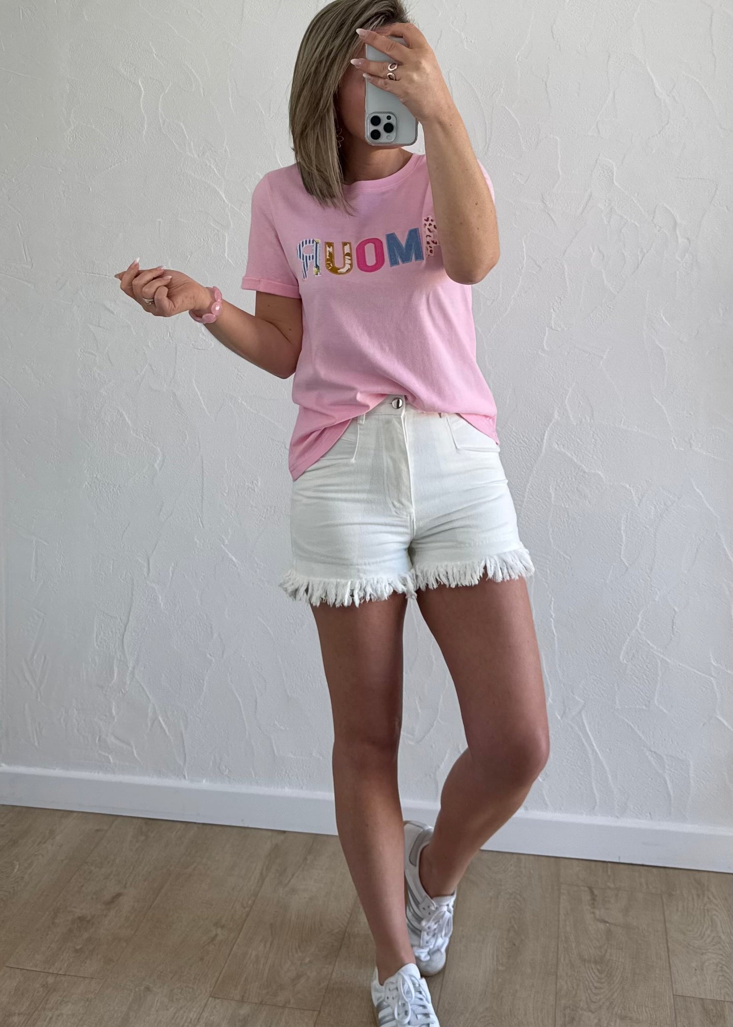 T-shirt « AMOUR » rose