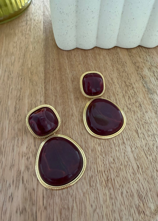 Boucle d’oreille bordeaux