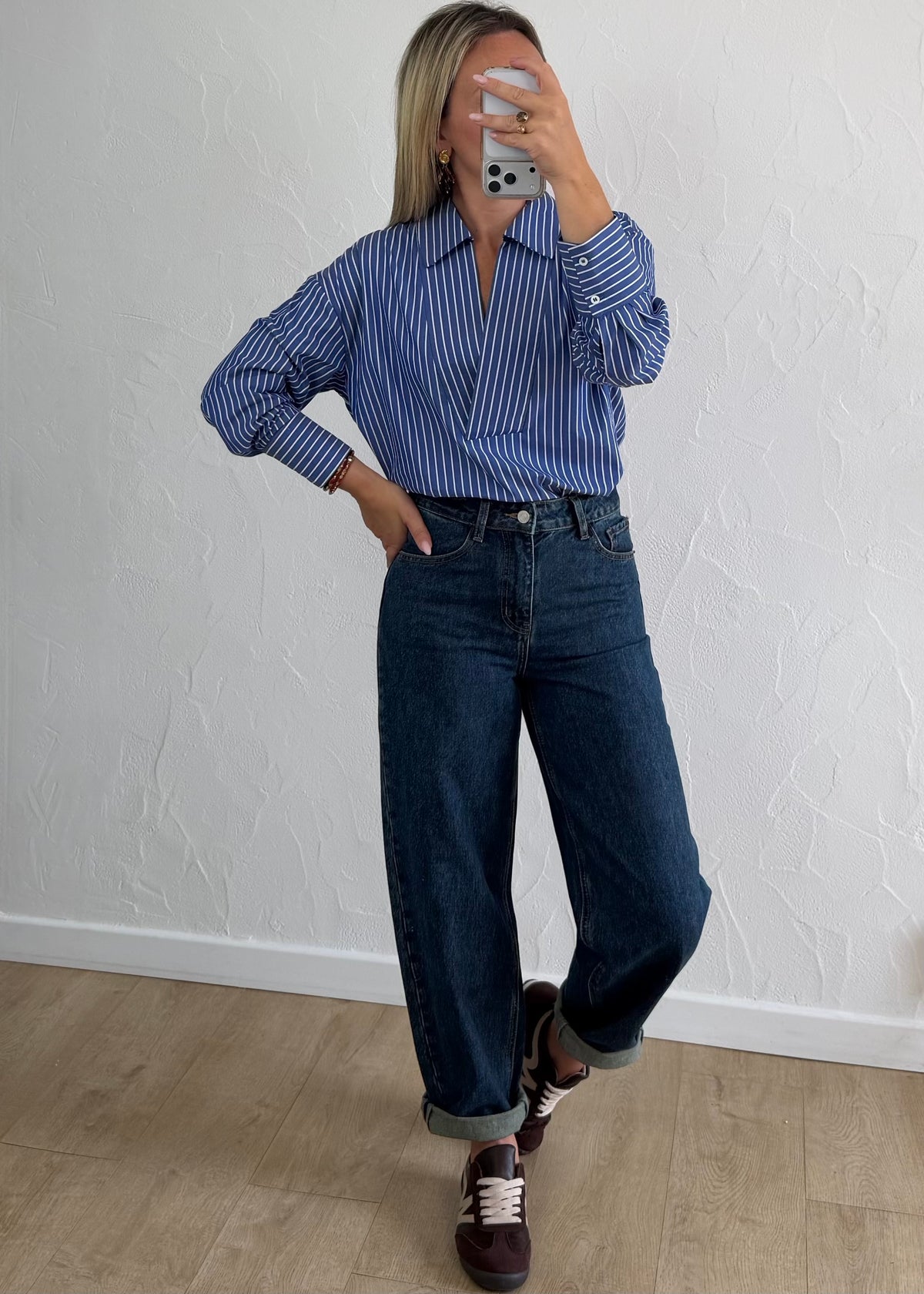 Jean Barrel bleu foncé