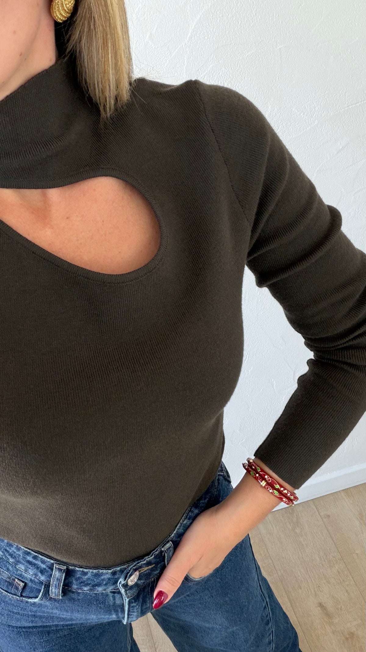 Pull Gabrielle kaki