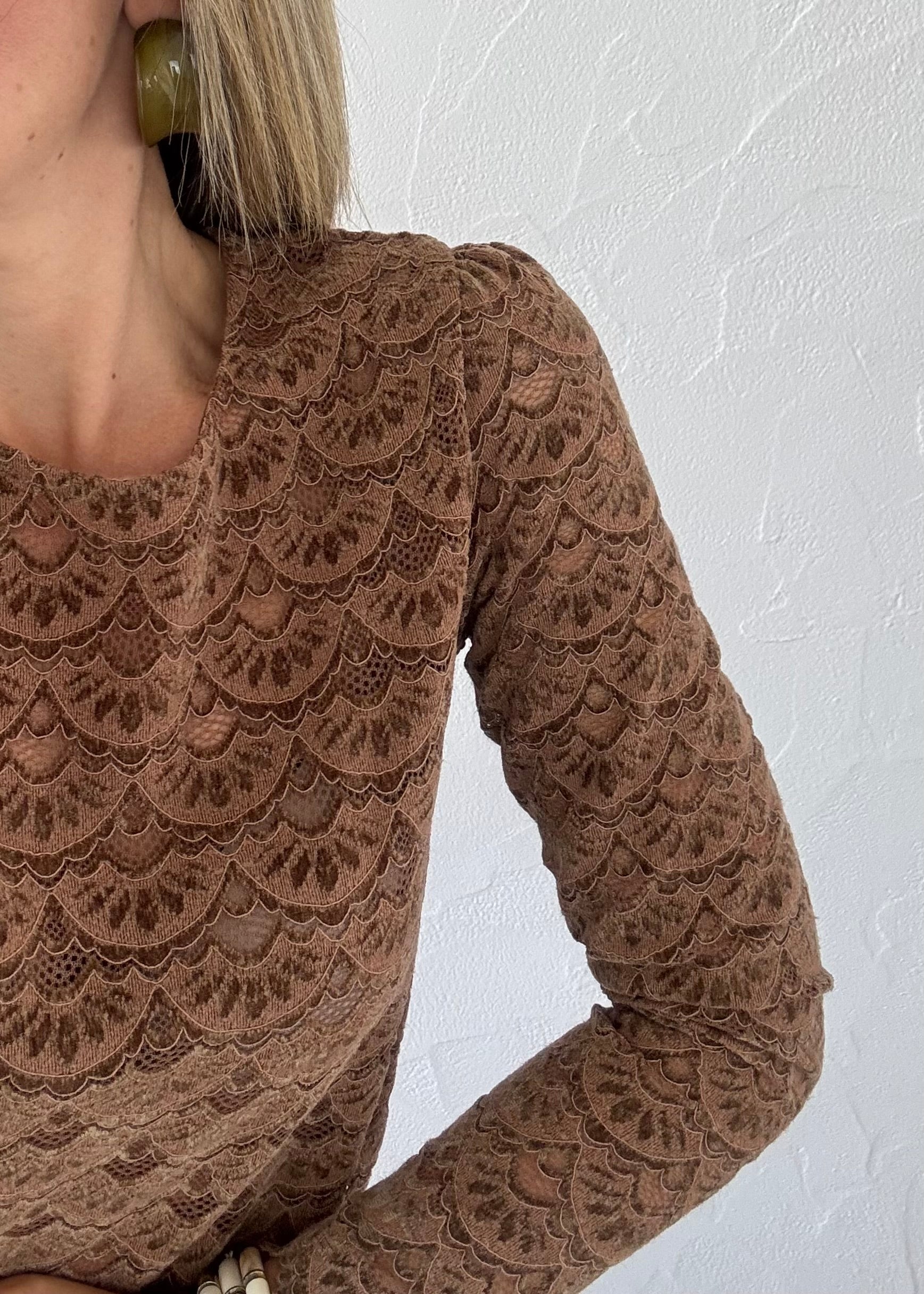 Haut CLARA Camel