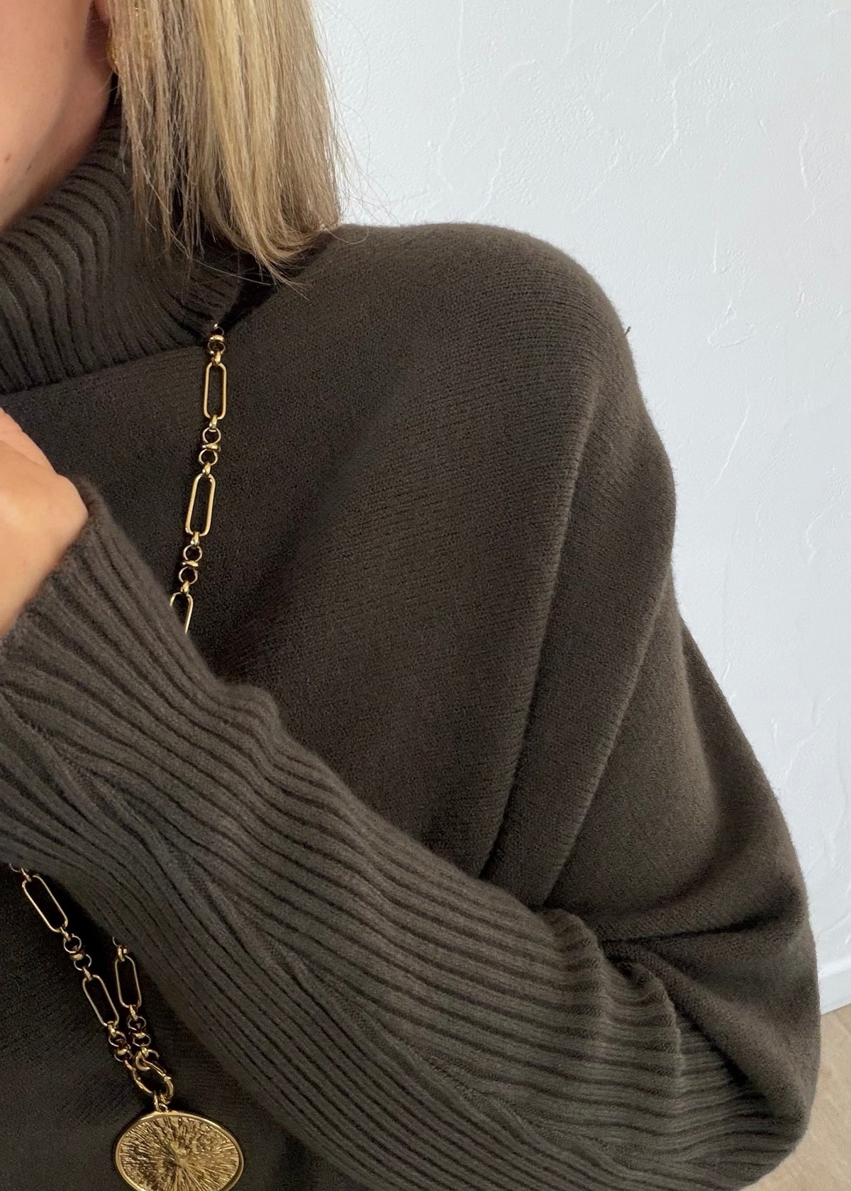 Pull Christie kaki