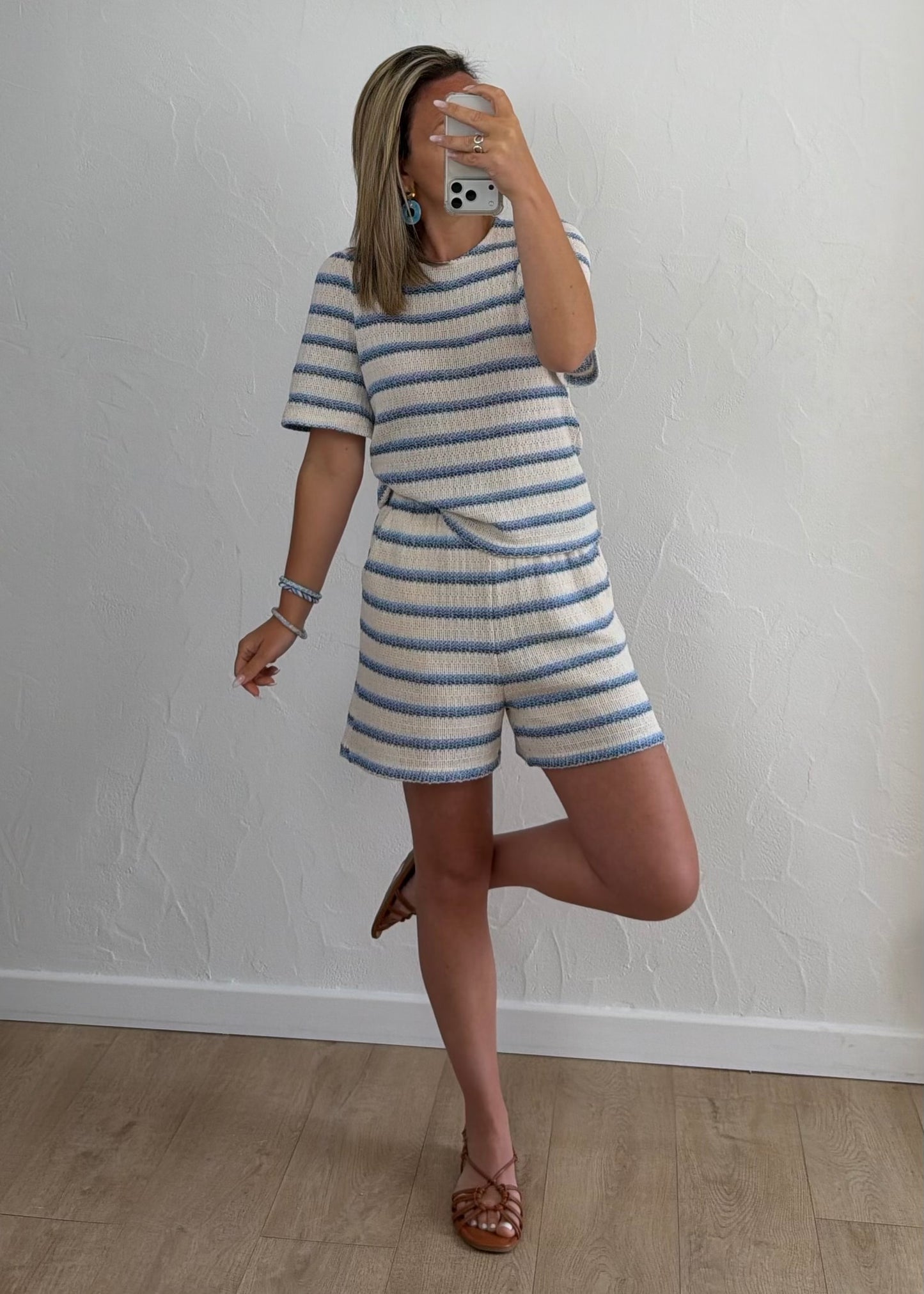 Short MAE Bleu