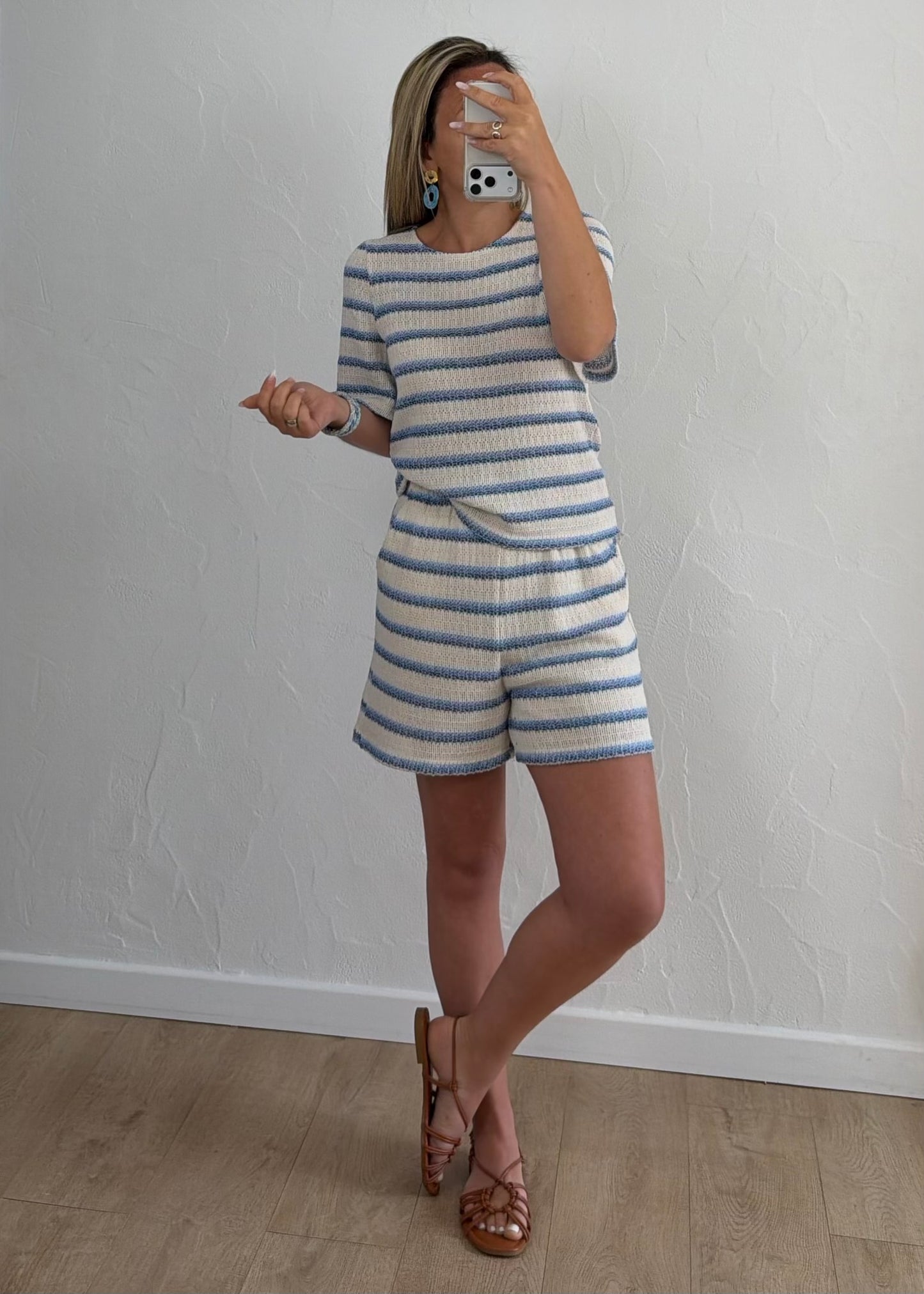 Short MAE Bleu