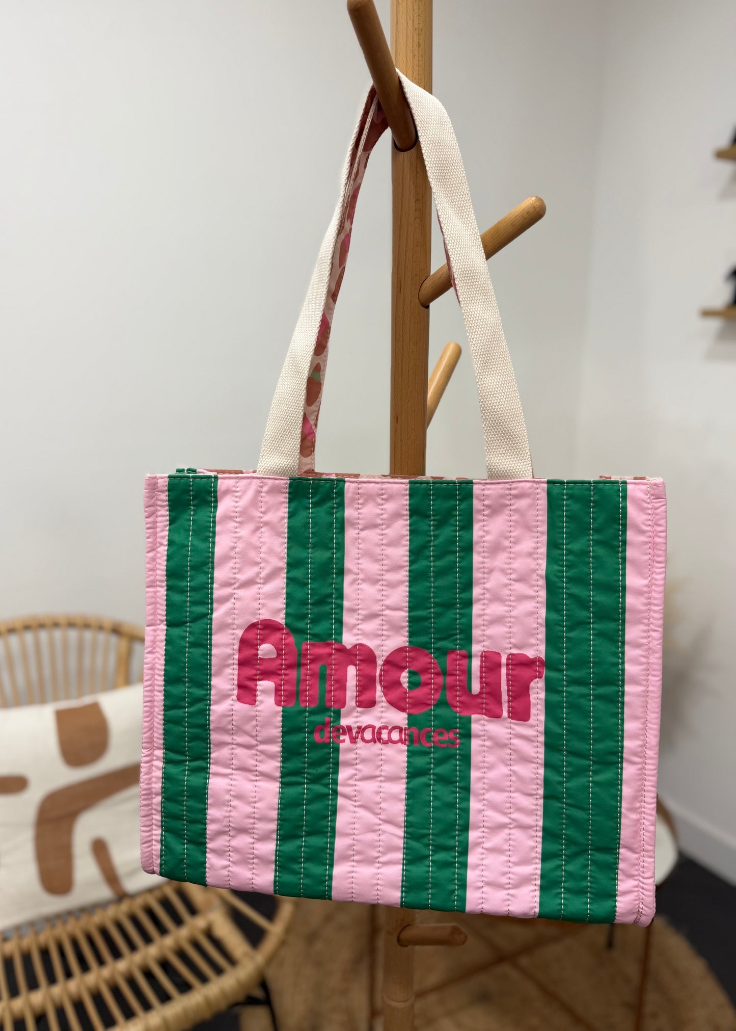 Sac « 𝒜𝓂ℴ𝓊𝓇 𝒹ℯ 𝓋𝒶𝒸𝒶𝓃𝒸ℯ𝓈 » Réversible