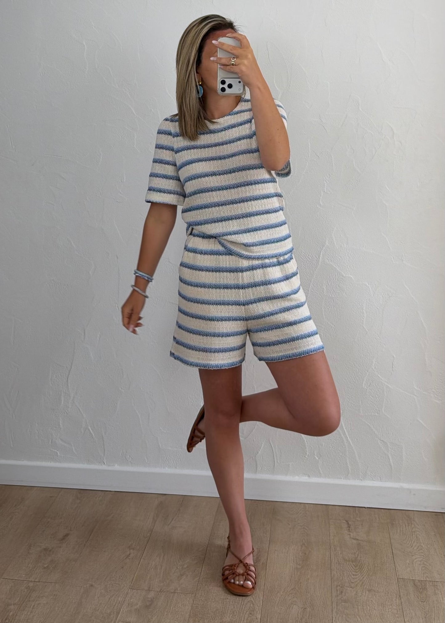 Short MAE Bleu