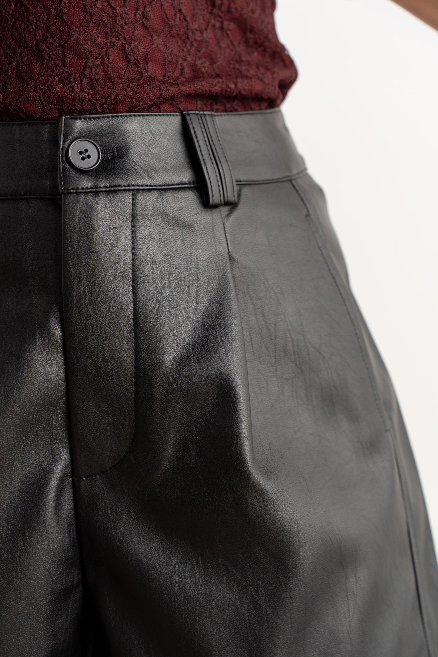 Short NAREL Noir Simili cuir