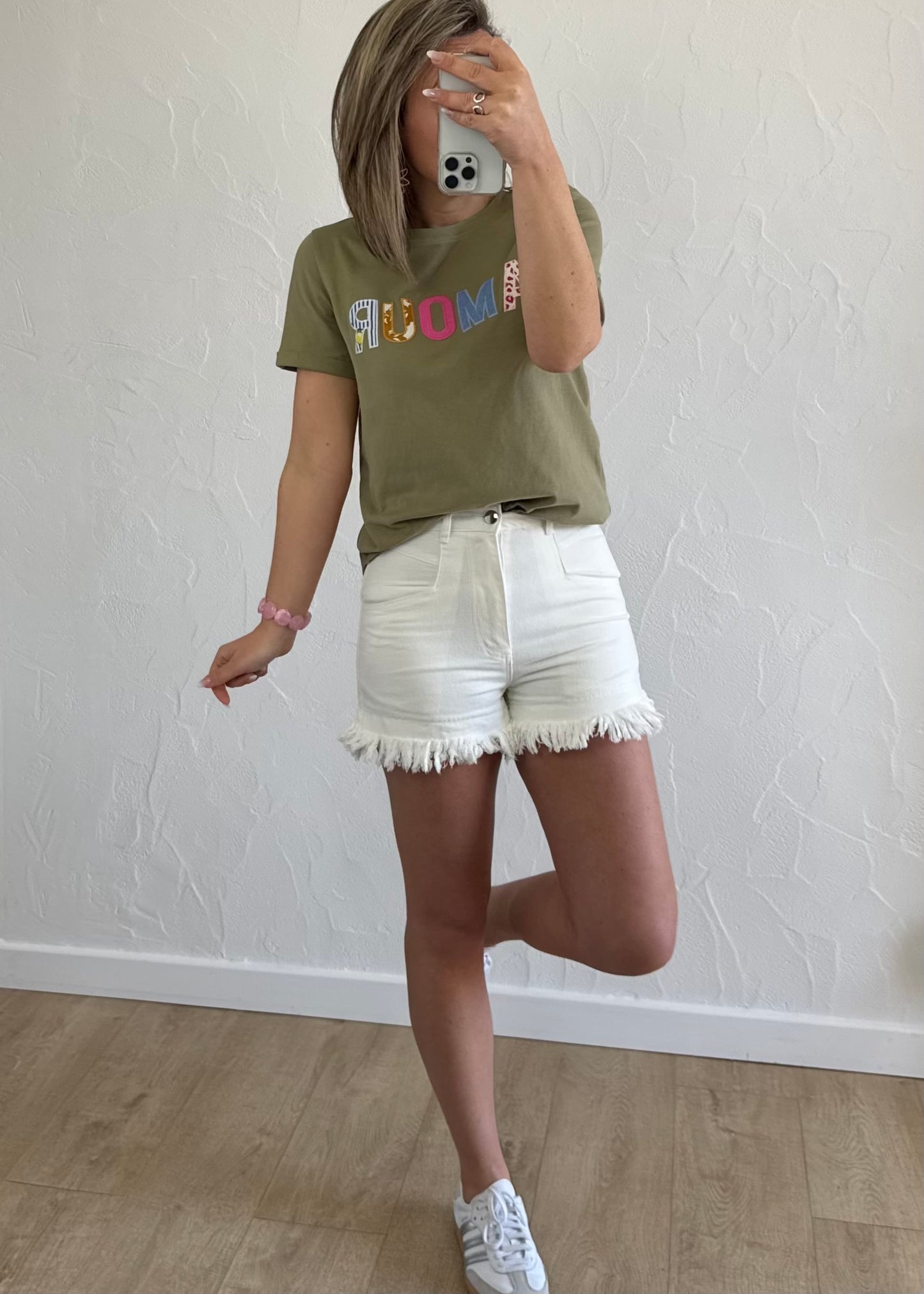 T-shirt « AMOUR » kaki